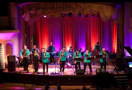 Henle and the Loops on stage at the Indiana Roof Ballroom.